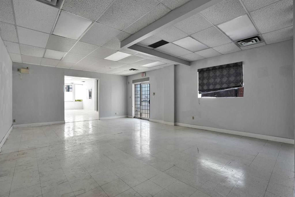 123 Any Avenue Sw, Calgary, AB