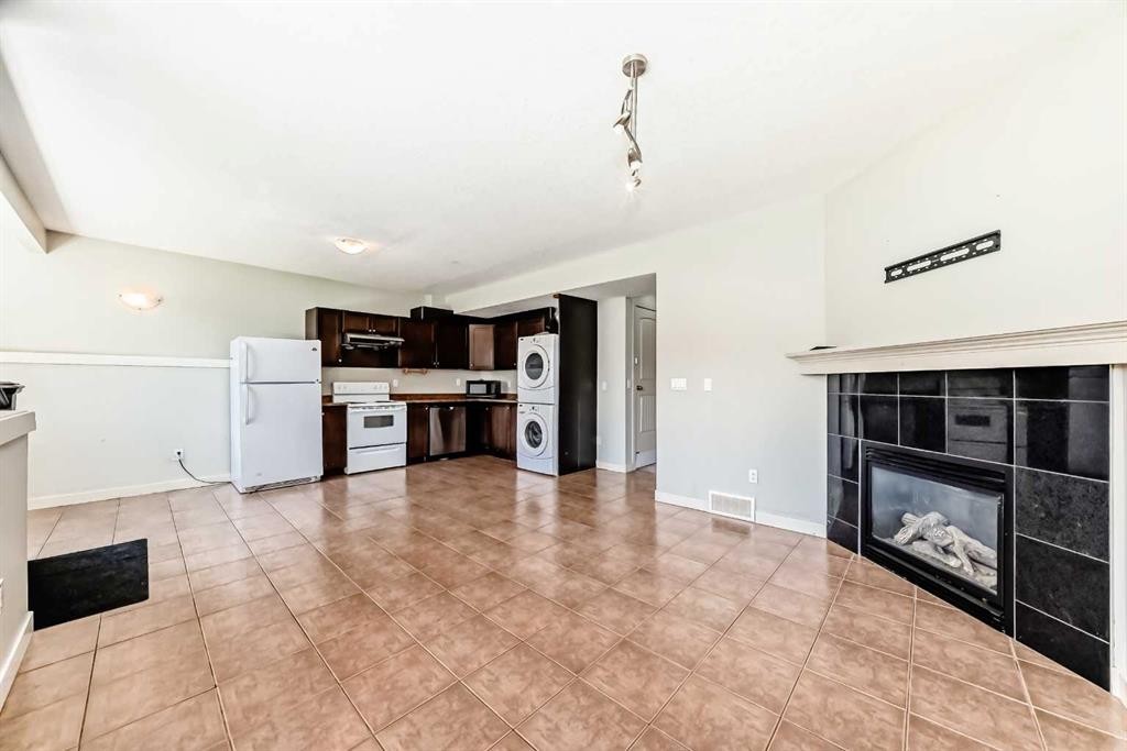 108 Sherwood Common Nw, Calgary, AB