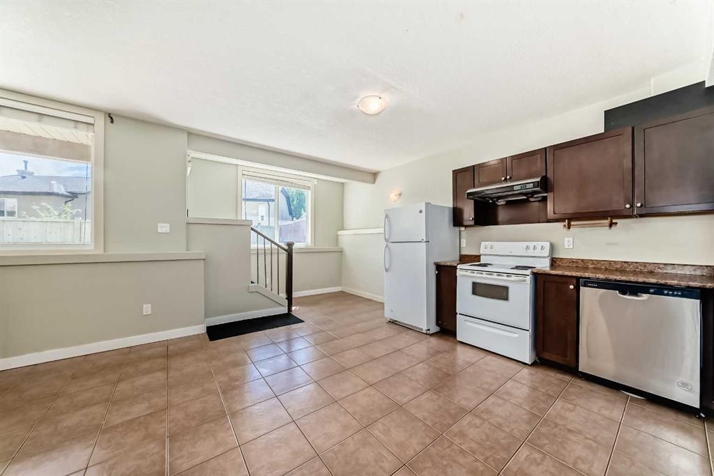 108 Sherwood Common Nw, Calgary, AB