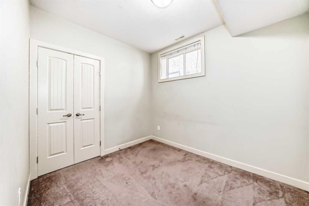108 Sherwood Common Nw, Calgary, AB