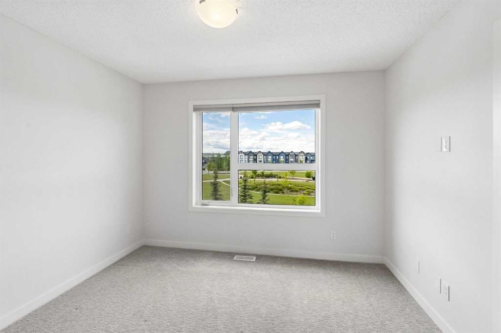 54 Evanscrest Manor Nw, Calgary, AB