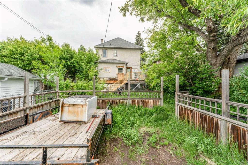 2108 8 Street Se, Calgary, AB