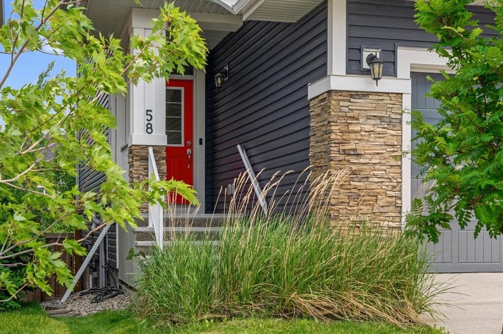58 Crestbrook Drive Sw, Calgary, AB