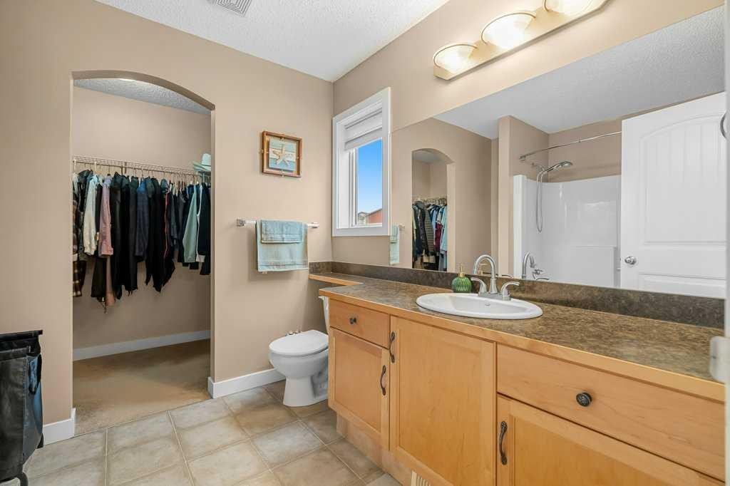 140 Panamount Circle Nw, Calgary, AB - Indoor Photo Showing Bathroom