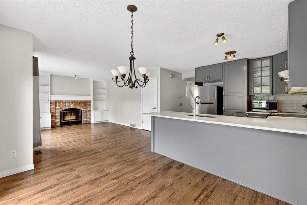 98 River Rock Crescent Se, Calgary, AB
