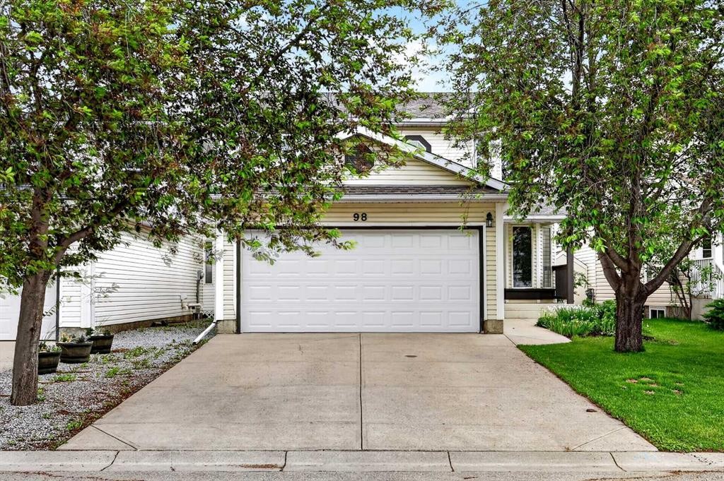 98 River Rock Crescent Se, Calgary, AB