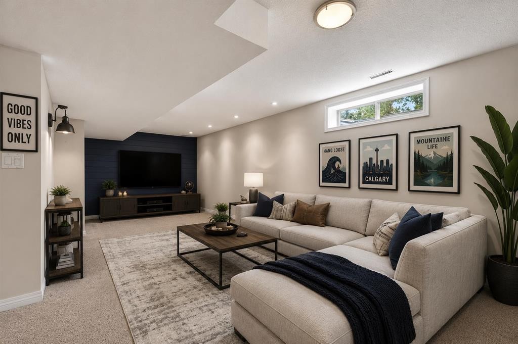 98 River Rock Crescent Se, Calgary, AB