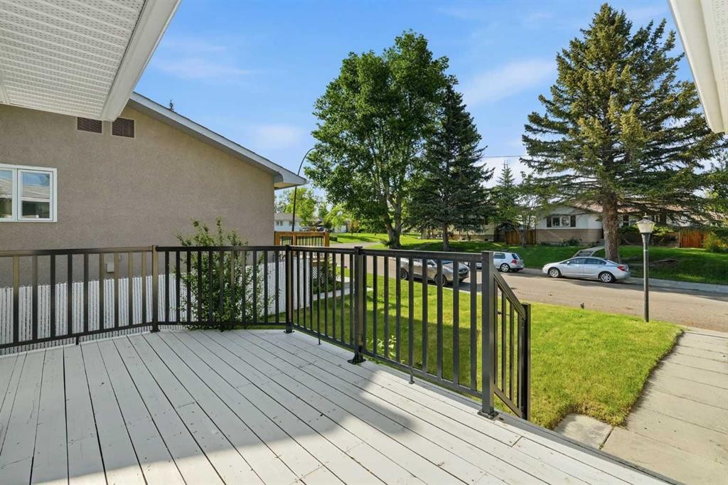 6119 Blackthorn Crescent Ne, Calgary, AB