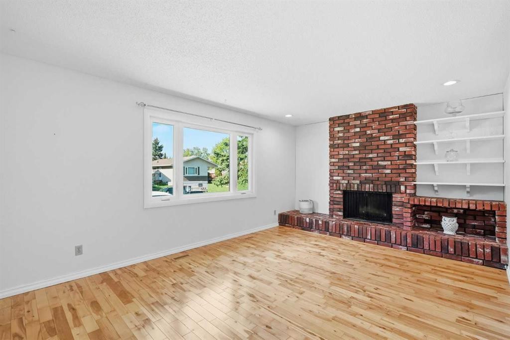 6119 Blackthorn Crescent Ne, Calgary, AB