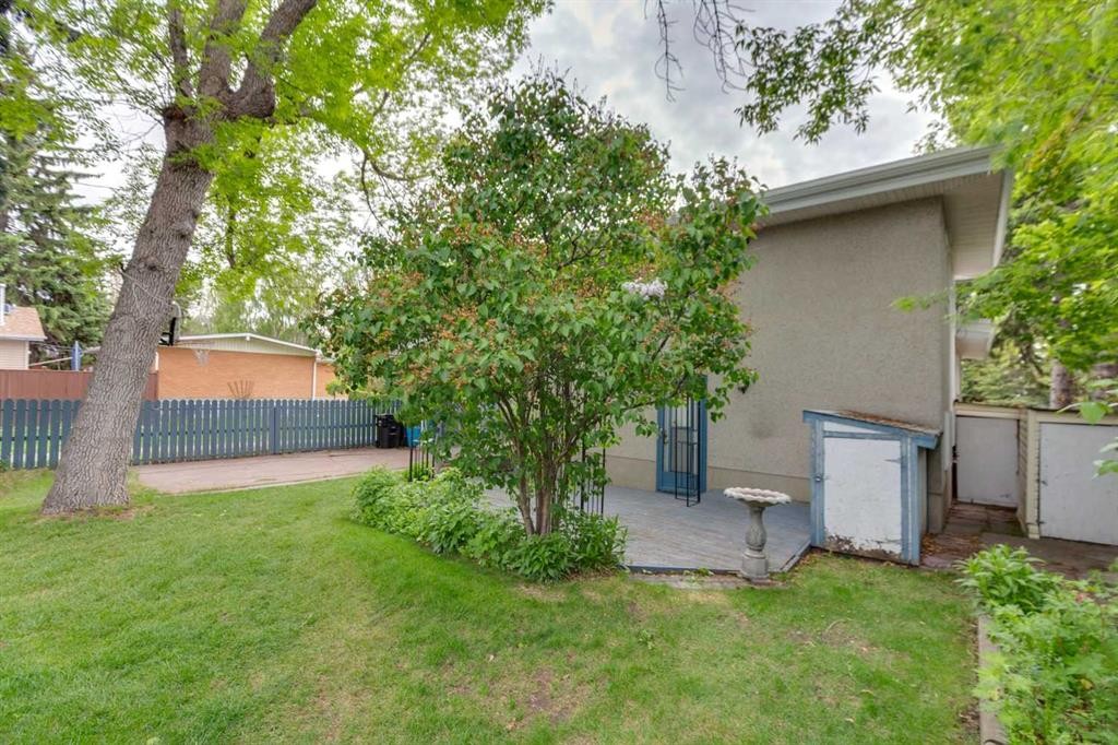 4823 Brisebois Drive Nw, Calgary, AB