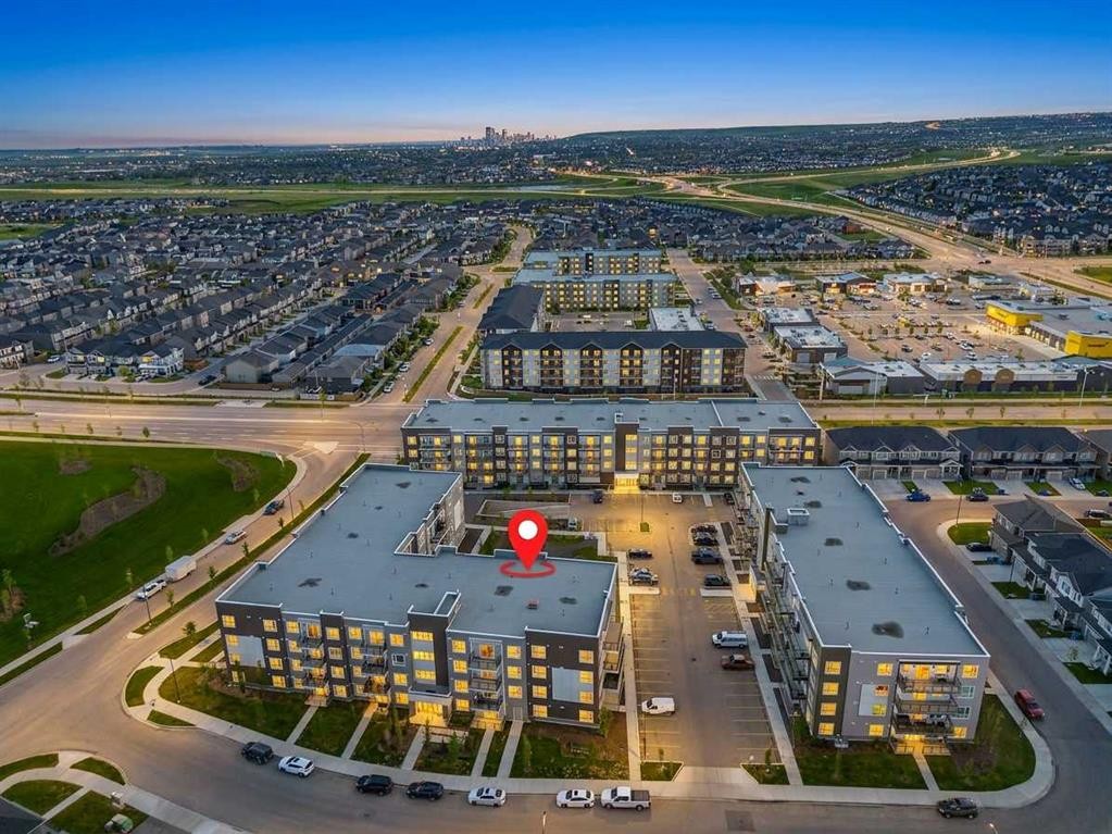 2403-33 Carringham Gate Nw, Calgary, AB