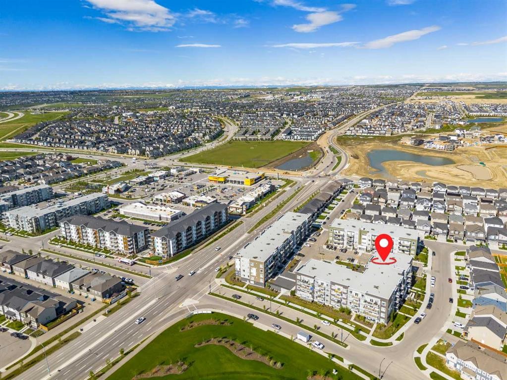 2403-33 Carringham Gate Nw, Calgary, AB