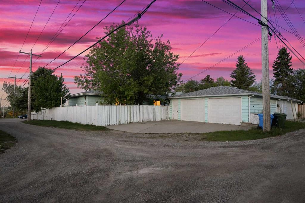 7035 Huntercrest Road Nw, Calgary, AB