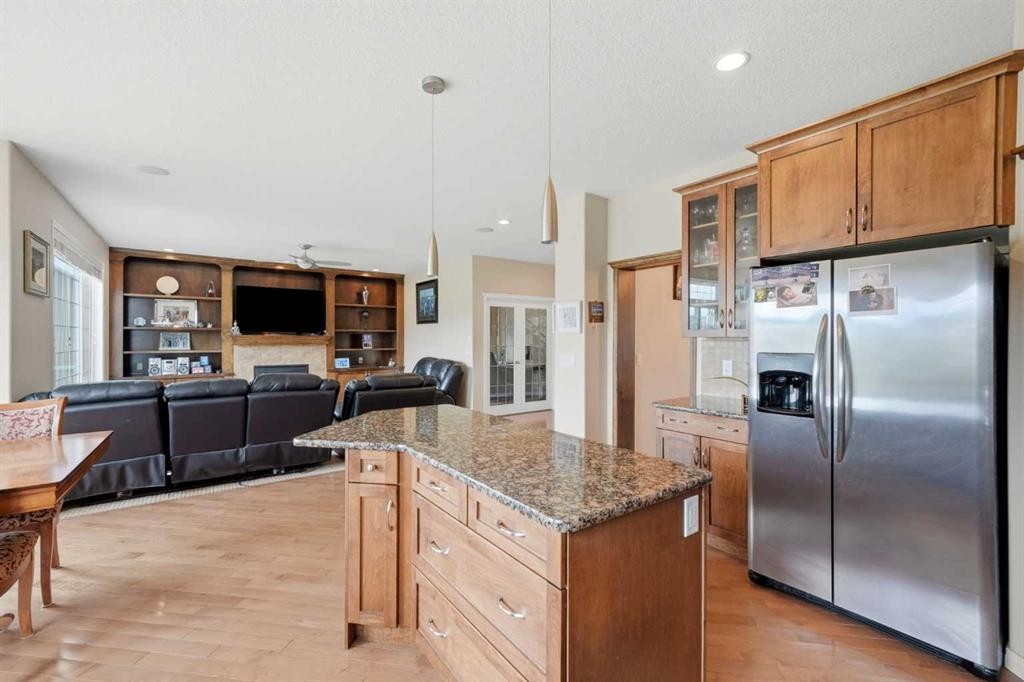106 Panatella Crescent Nw, Calgary, AB