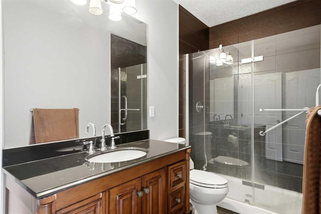 106 Panatella Crescent Nw, Calgary, AB