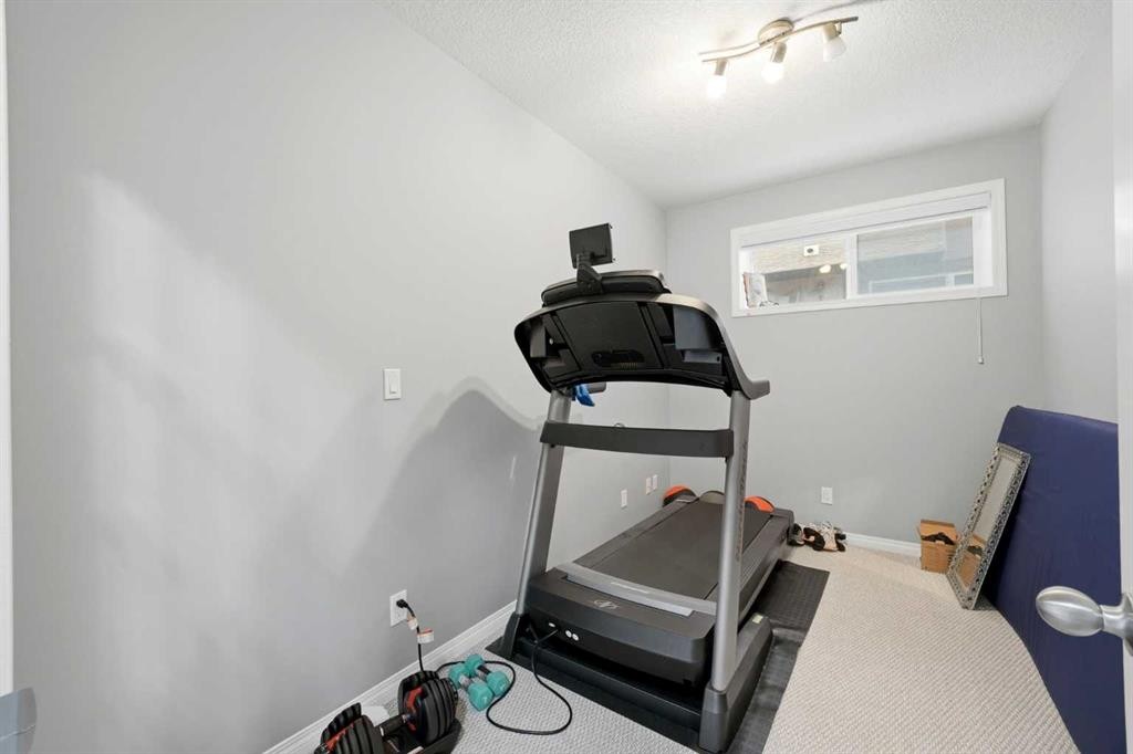 106 Panatella Crescent Nw, Calgary, AB