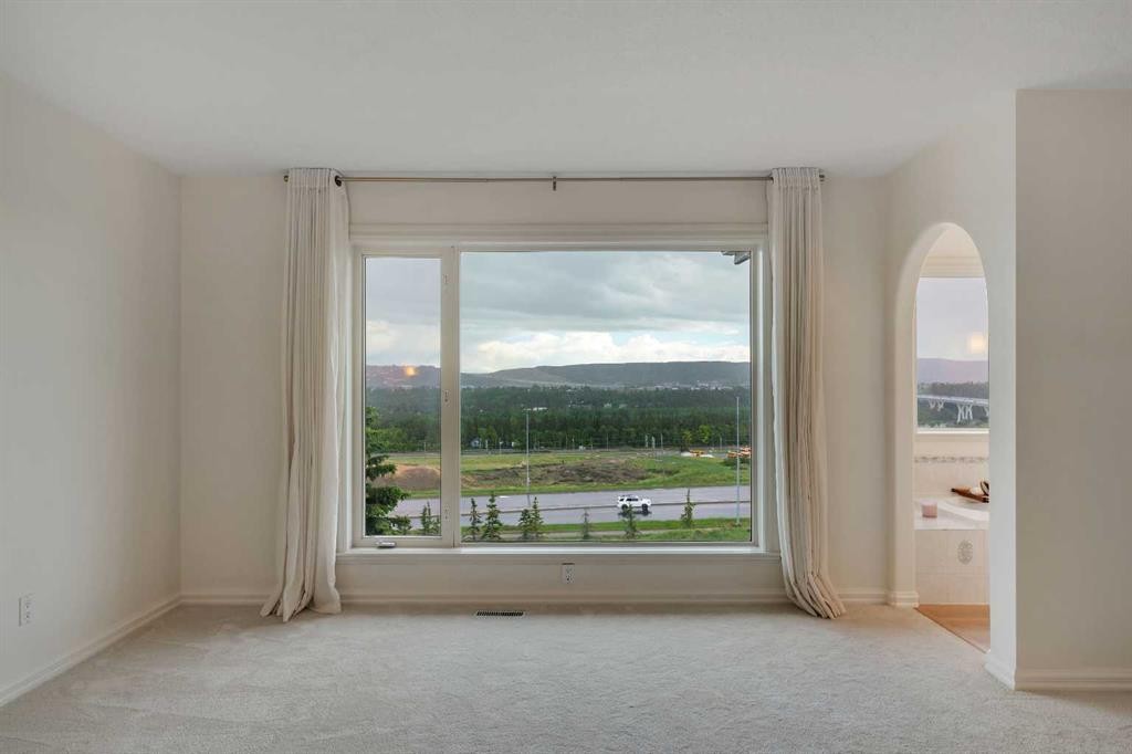 78 Scimitar View, Calgary, AB