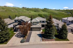 89 Gleneagles Terrace Cochrane, AB T4C 1W5