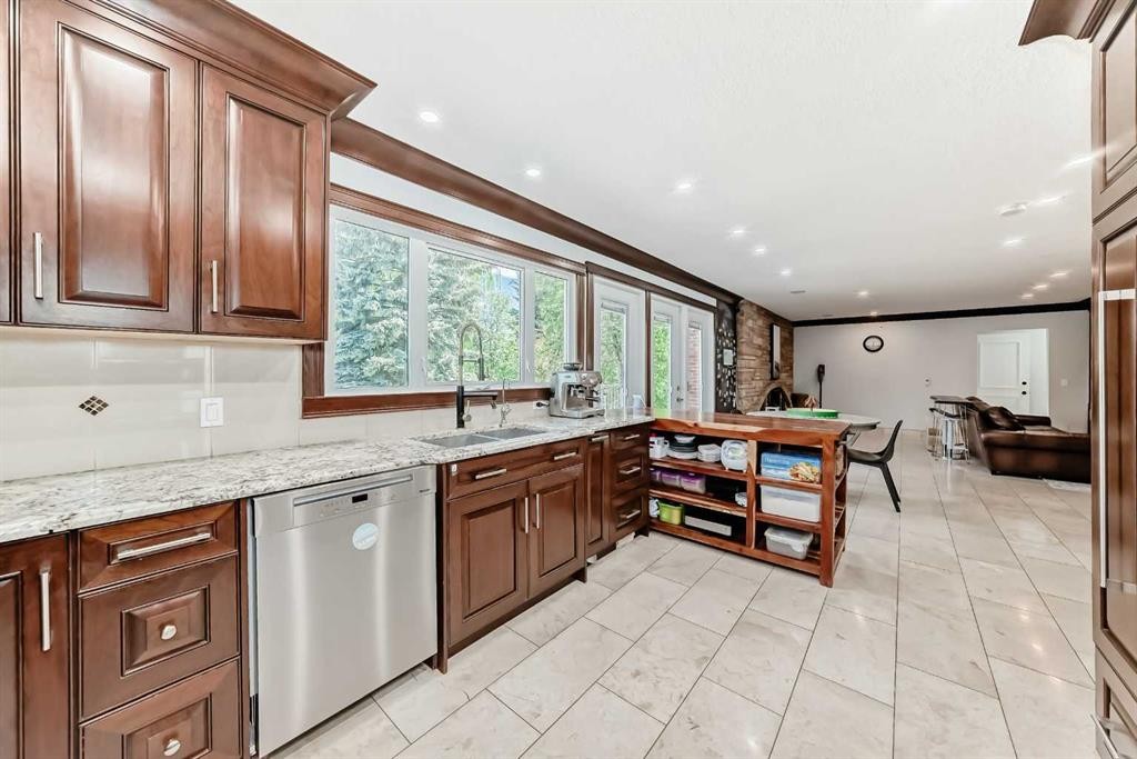 1912 Palliser Drive Sw, Calgary, AB