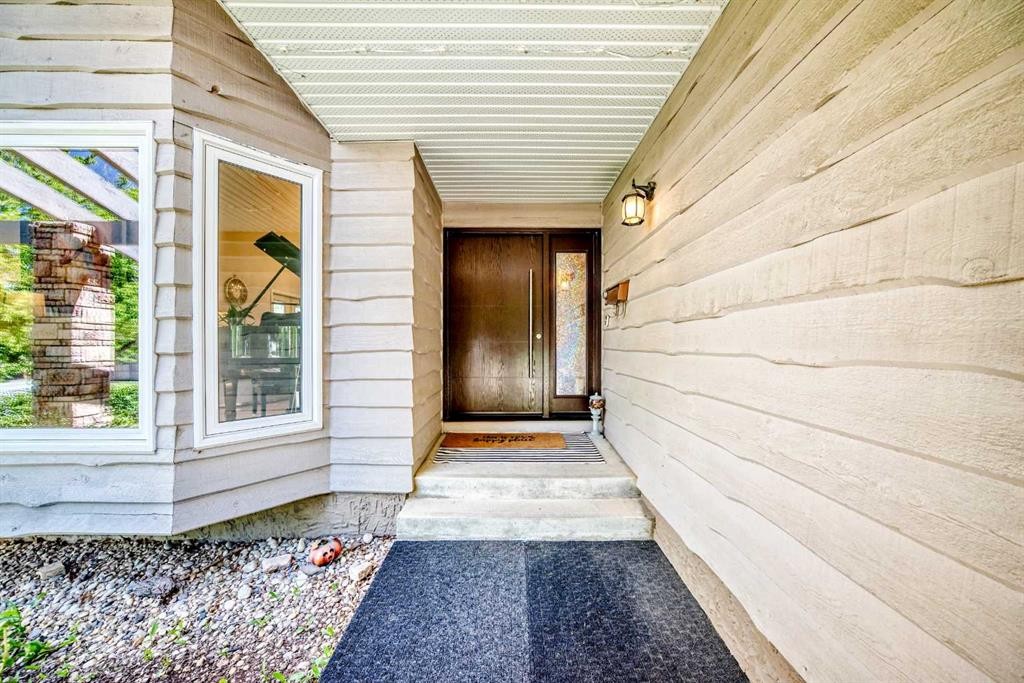 1912 Palliser Drive Sw, Calgary, AB