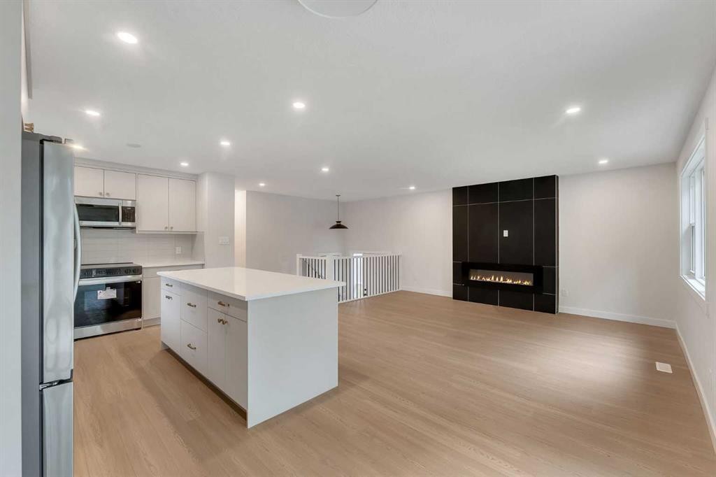 3410 30A Avenue Se, Calgary, AB