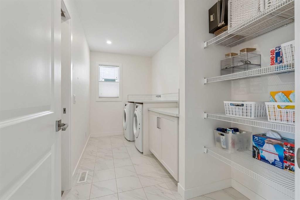 35 Mahogany Park Se, Calgary, AB