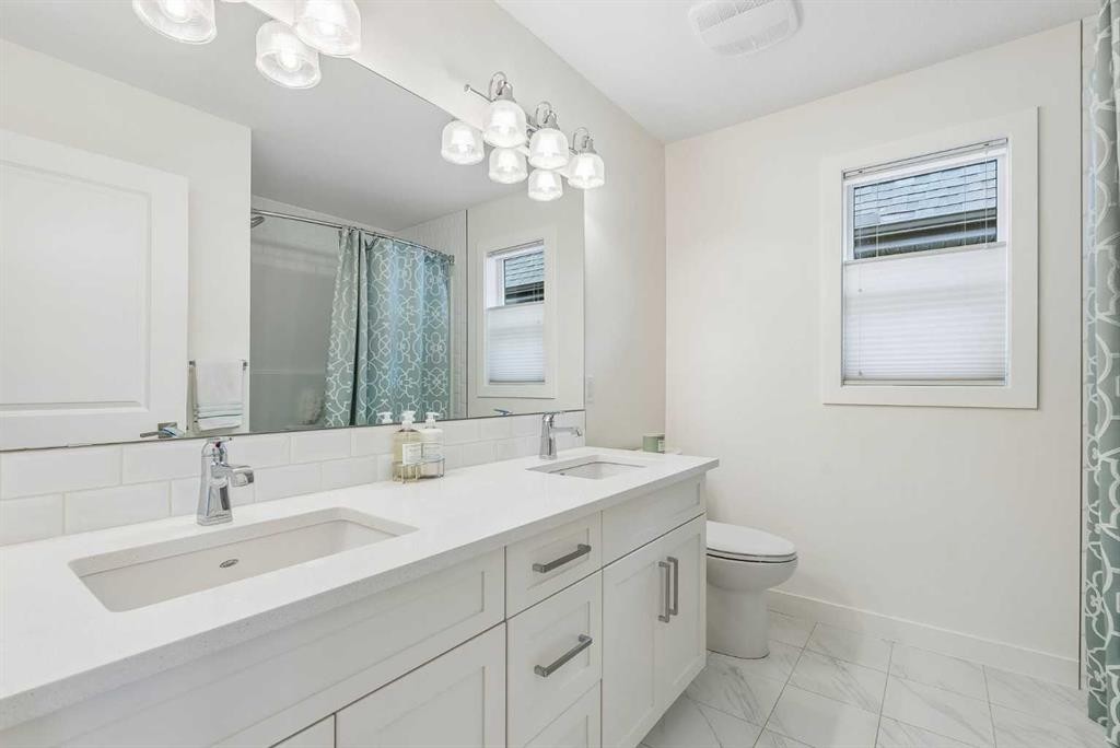 35 Mahogany Park Se, Calgary, AB