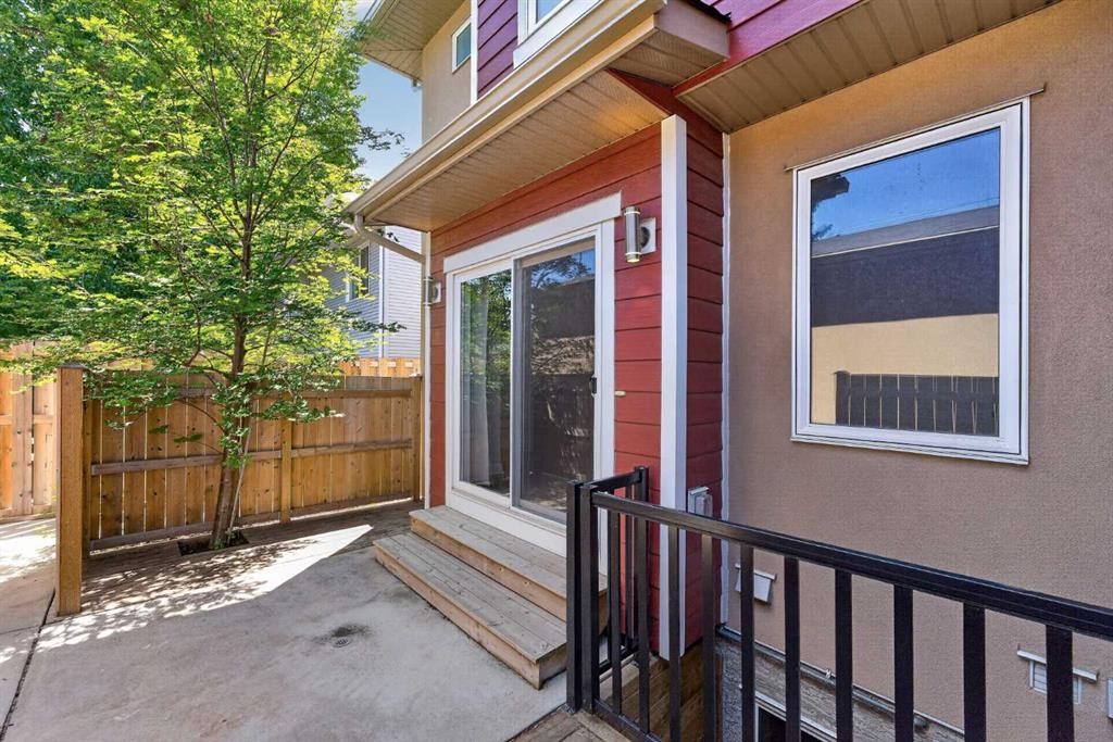 2-530 56 Avenue Sw, Calgary, AB - Outdoor With Deck Patio Veranda With Exterior