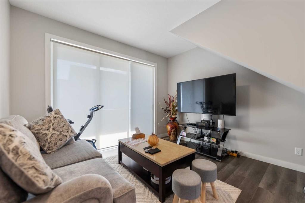 573 Evanston Link Nw, Calgary, AB