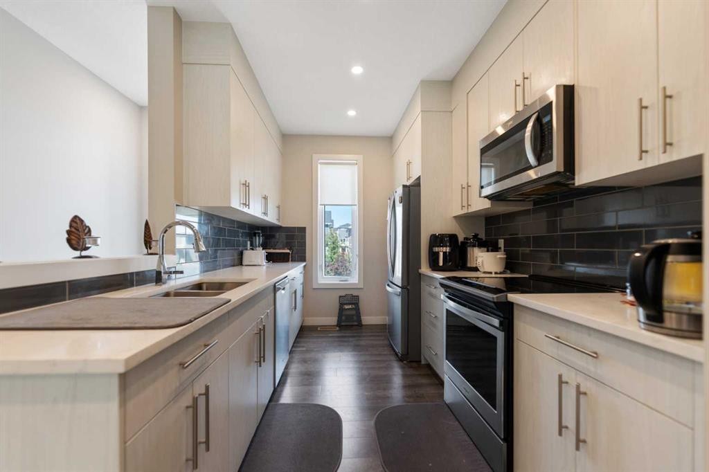 573 Evanston Link Nw, Calgary, AB