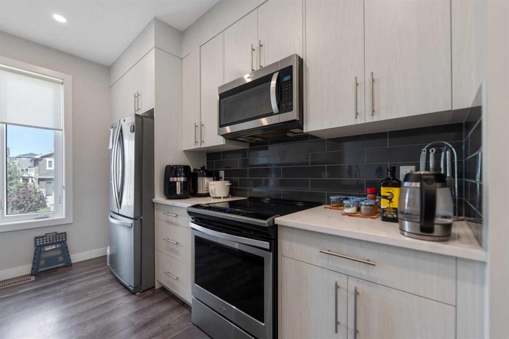 573 Evanston Link Nw, Calgary, AB
