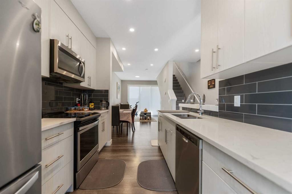 573 Evanston Link Nw, Calgary, AB