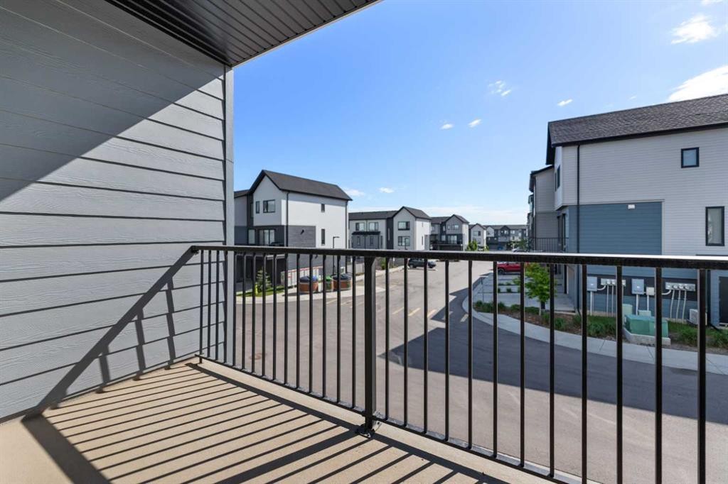 573 Evanston Link Nw, Calgary, AB