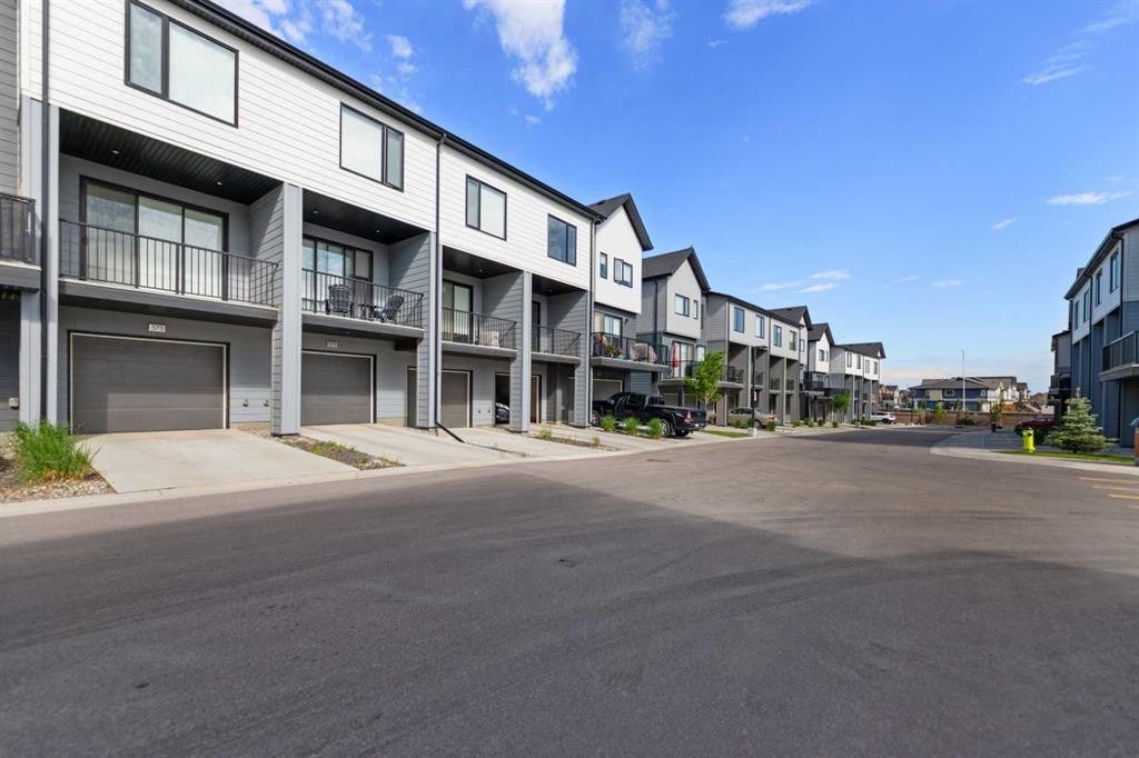 573 Evanston Link Nw, Calgary, AB