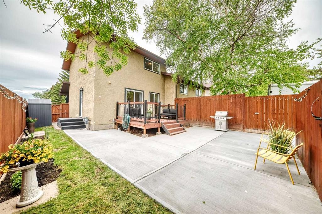 77 Edgeford Way Nw, Calgary, AB
