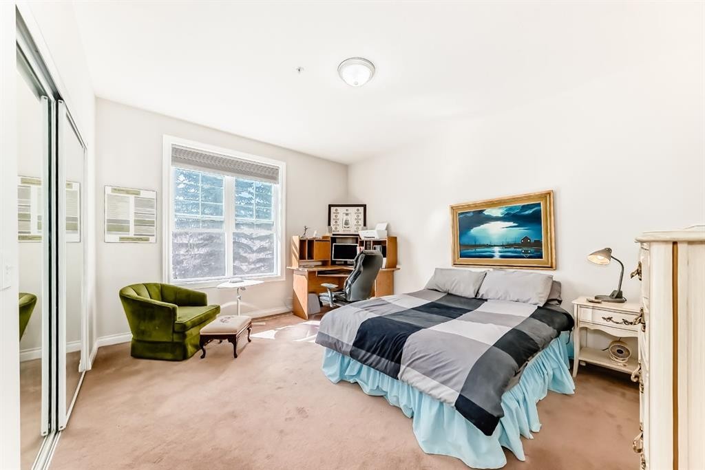 261-3000 Marda Link Sw, Calgary, AB - Indoor Photo Showing Bedroom
