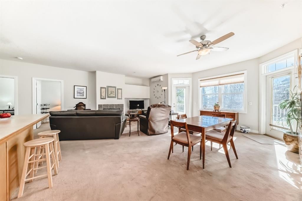 261-3000 Marda Link Sw, Calgary, AB - Indoor Photo Showing Dining Room
