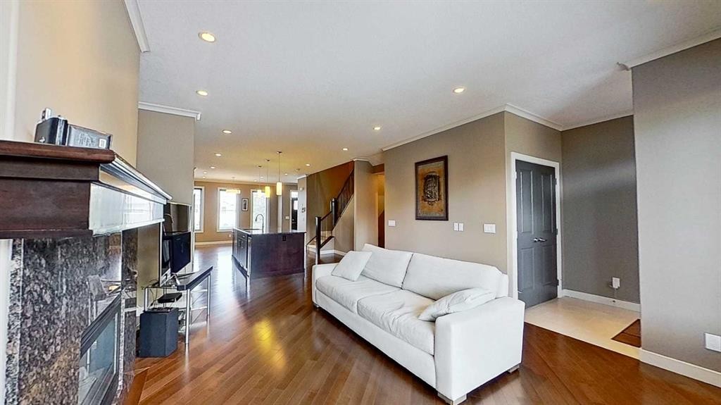 249 18 Avenue Ne, Calgary, AB