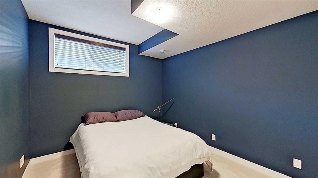 249 18 Avenue Ne, Calgary, AB