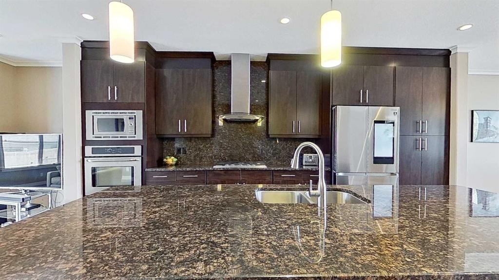 249 18 Avenue Ne, Calgary, AB