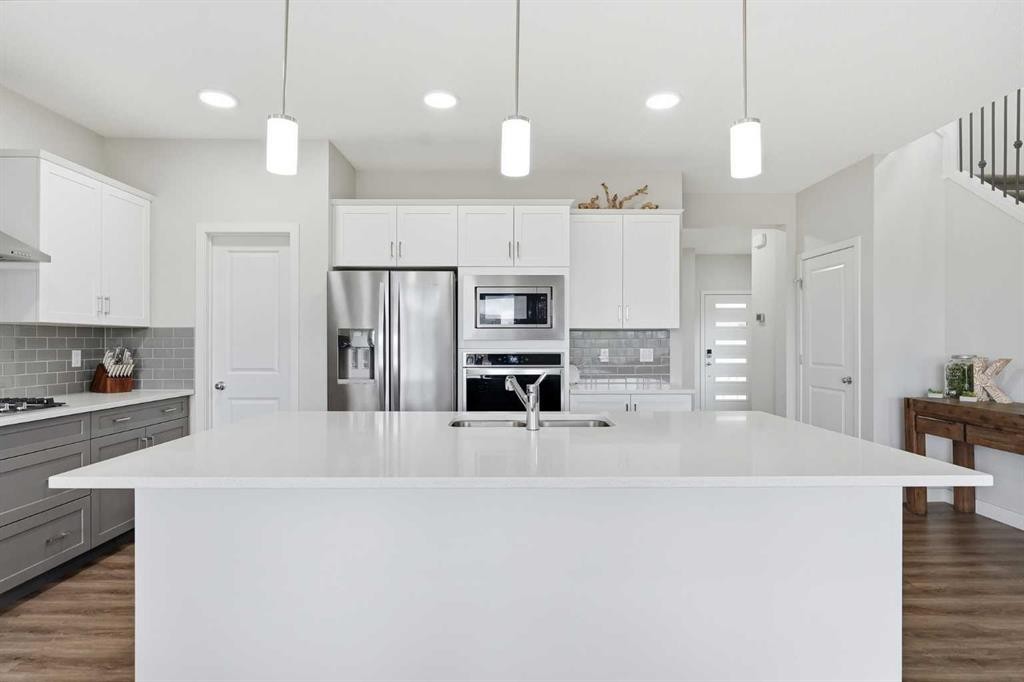 15 Lawrence Green Se, Airdrie, AB