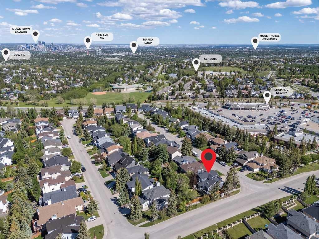 145 Straddock Crescent Sw, Calgary, AB