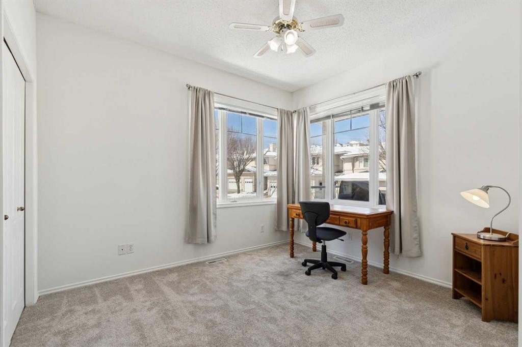 40 Edgeridge Terrace Nw, Calgary, AB