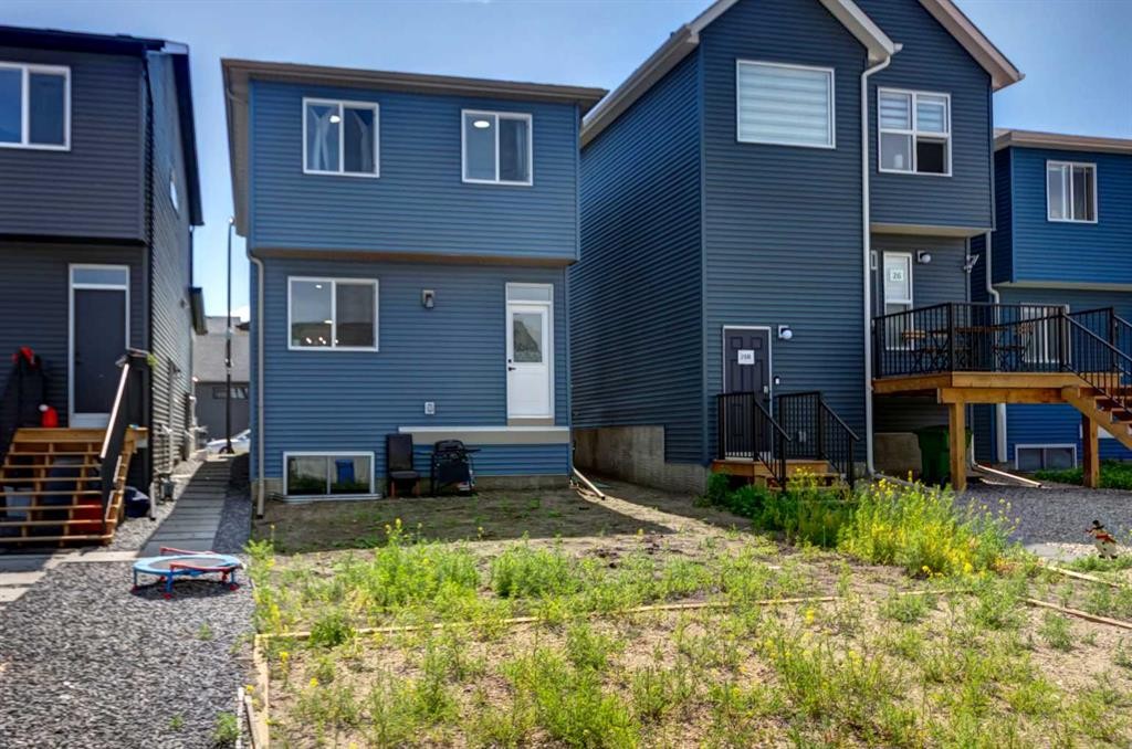 30 Creekside Manor Sw, Calgary, AB - Outdoor