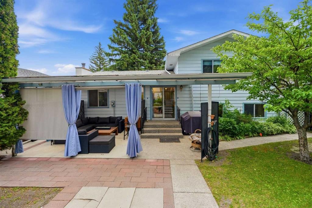 442 Queensland Place Se, Calgary, AB