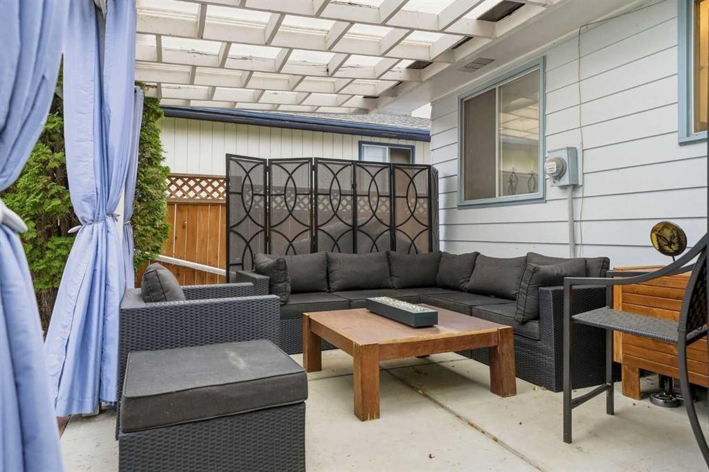 442 Queensland Place Se, Calgary, AB