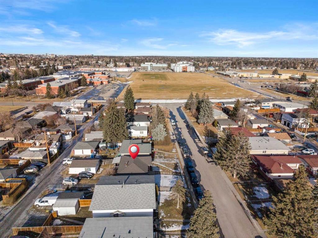 1527 46 Street Se, Calgary, AB