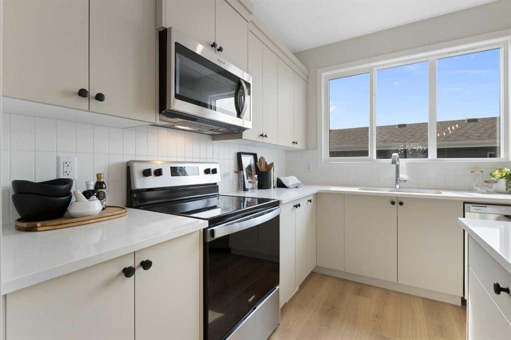 1441 Rangeview Drive Se, Calgary, AB