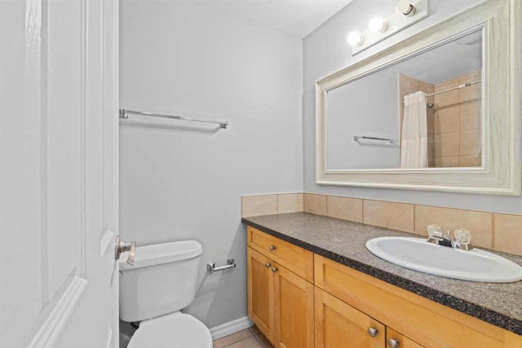 126-56 Hamlet Road Sw, Calgary, AB