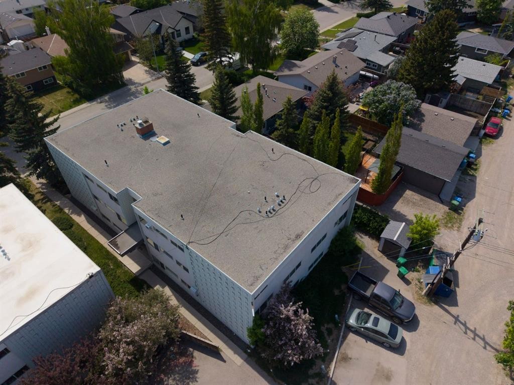 126-56 Hamlet Road Sw, Calgary, AB